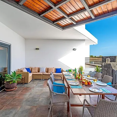 Inma Calero By Villa