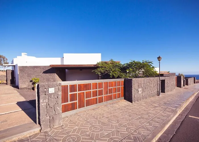 Inma Calero By 빌라 *