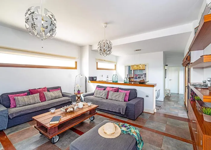 Inma Calero By Villa Puerto Calero