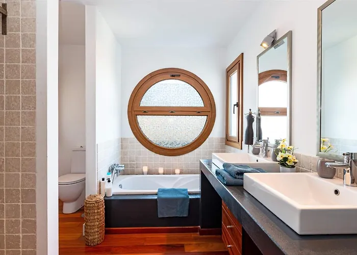 Inma Calero By Villa