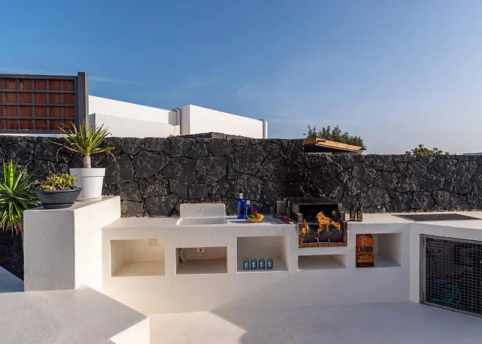 Inma Calero By Villa Puerto Calero